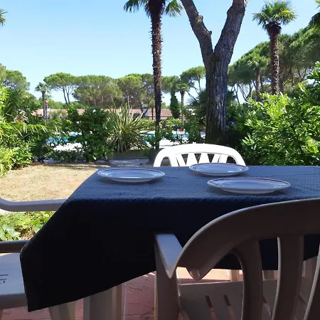 בית נופש Casa Vacanza Con Uso Piscina
